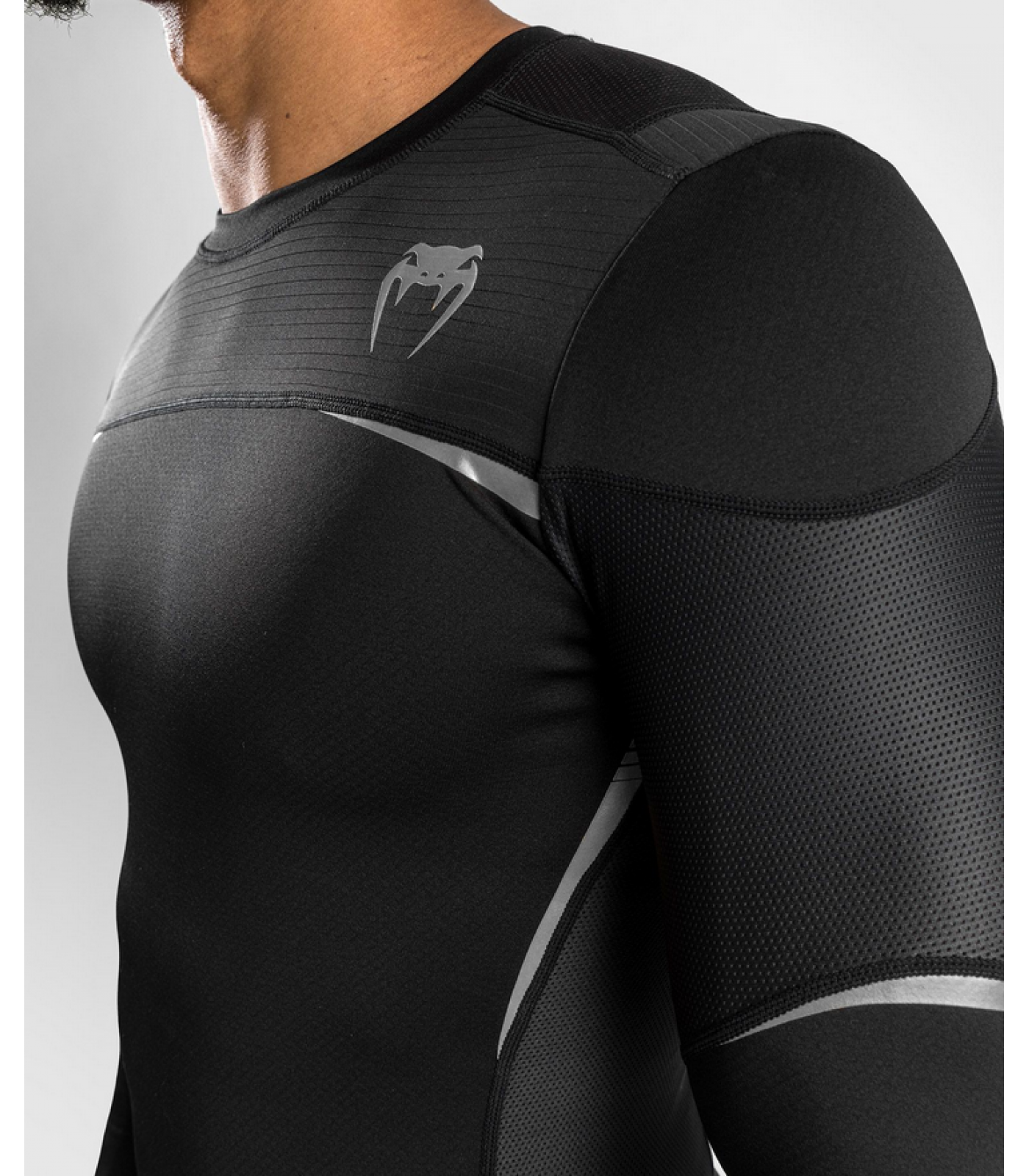 Рашгард - Venum Tempest 2.0 Rashguard Long Sleeves – Black/Grey​